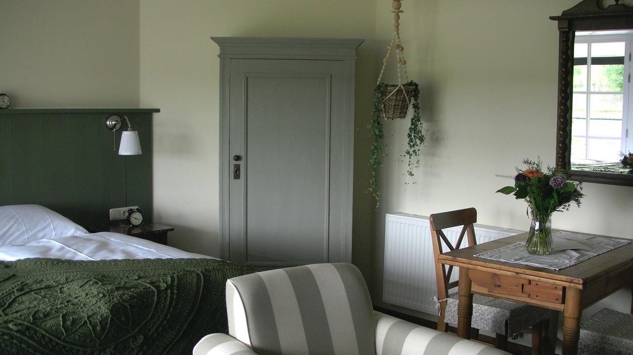 Bed and Breakfast De Turfstaeker à Ospel Extérieur photo