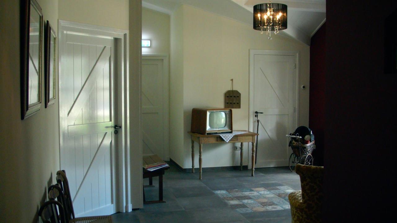 Bed and Breakfast De Turfstaeker à Ospel Extérieur photo